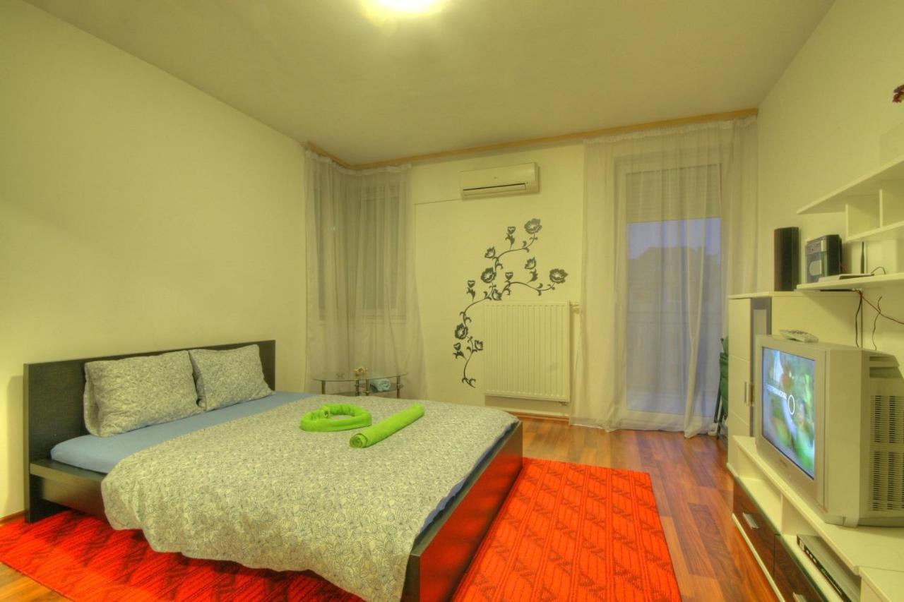 Apartment Budapest Peace Quarto foto